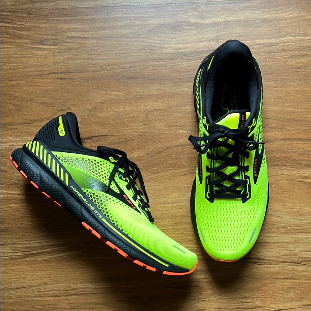 Mens Brooks Adrenaline GTS 22